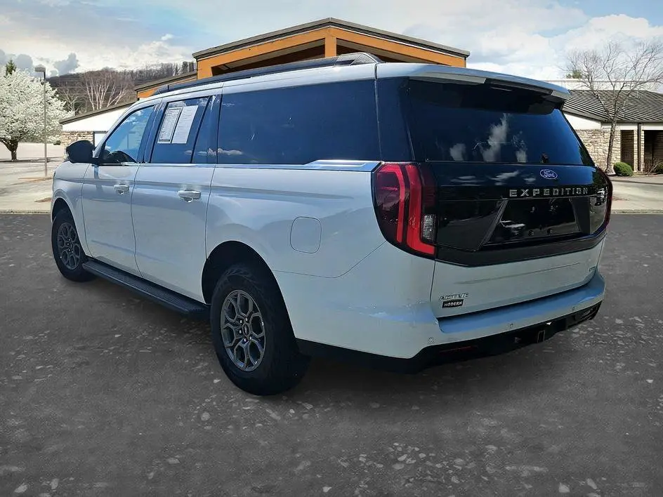 2026 Ford Expedition - $63,945