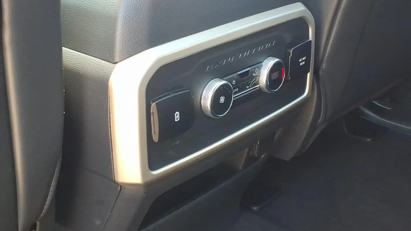 2023 Ford Expedition MAX XLT