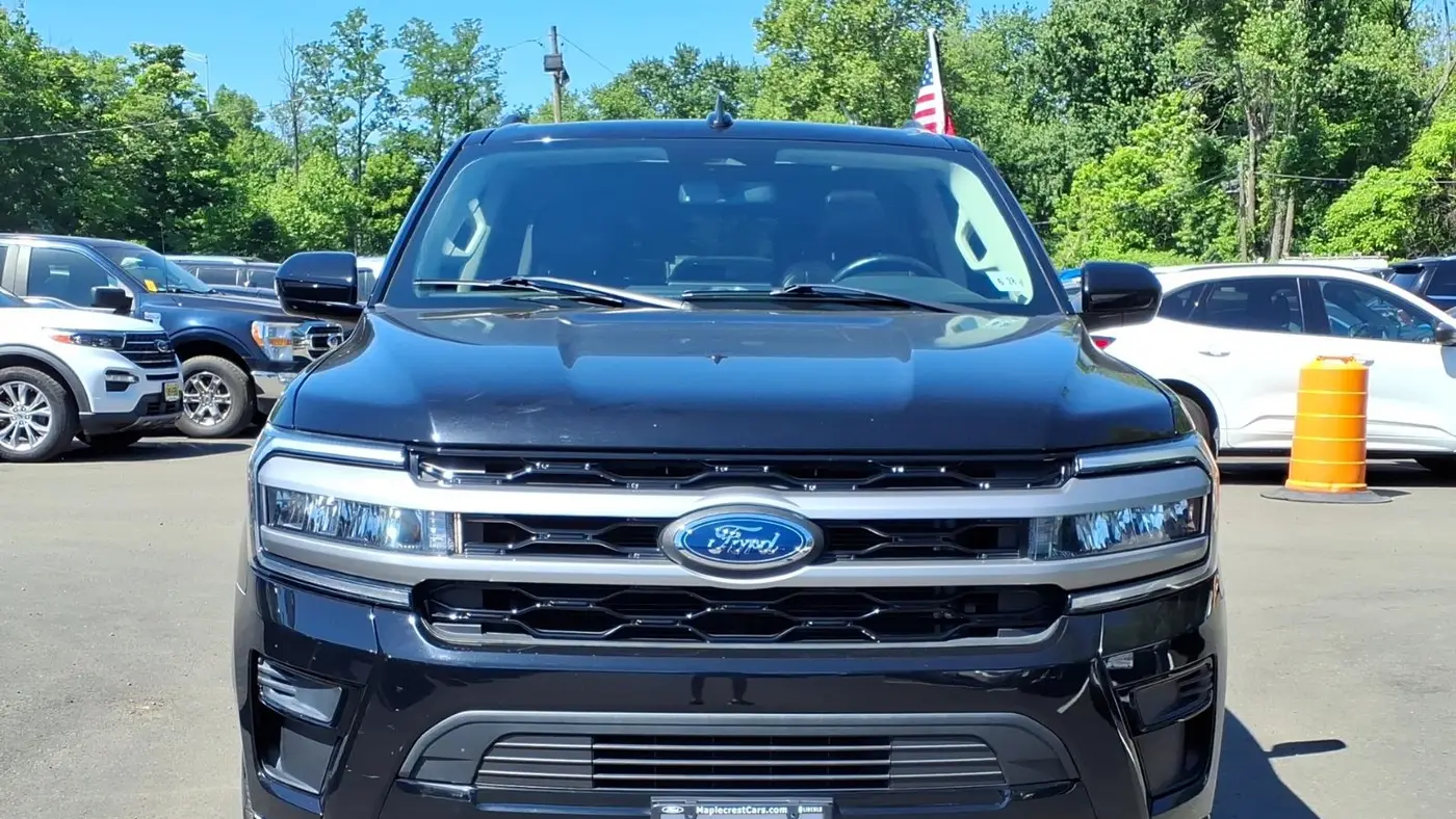2023 Ford Expedition MAX XLT
