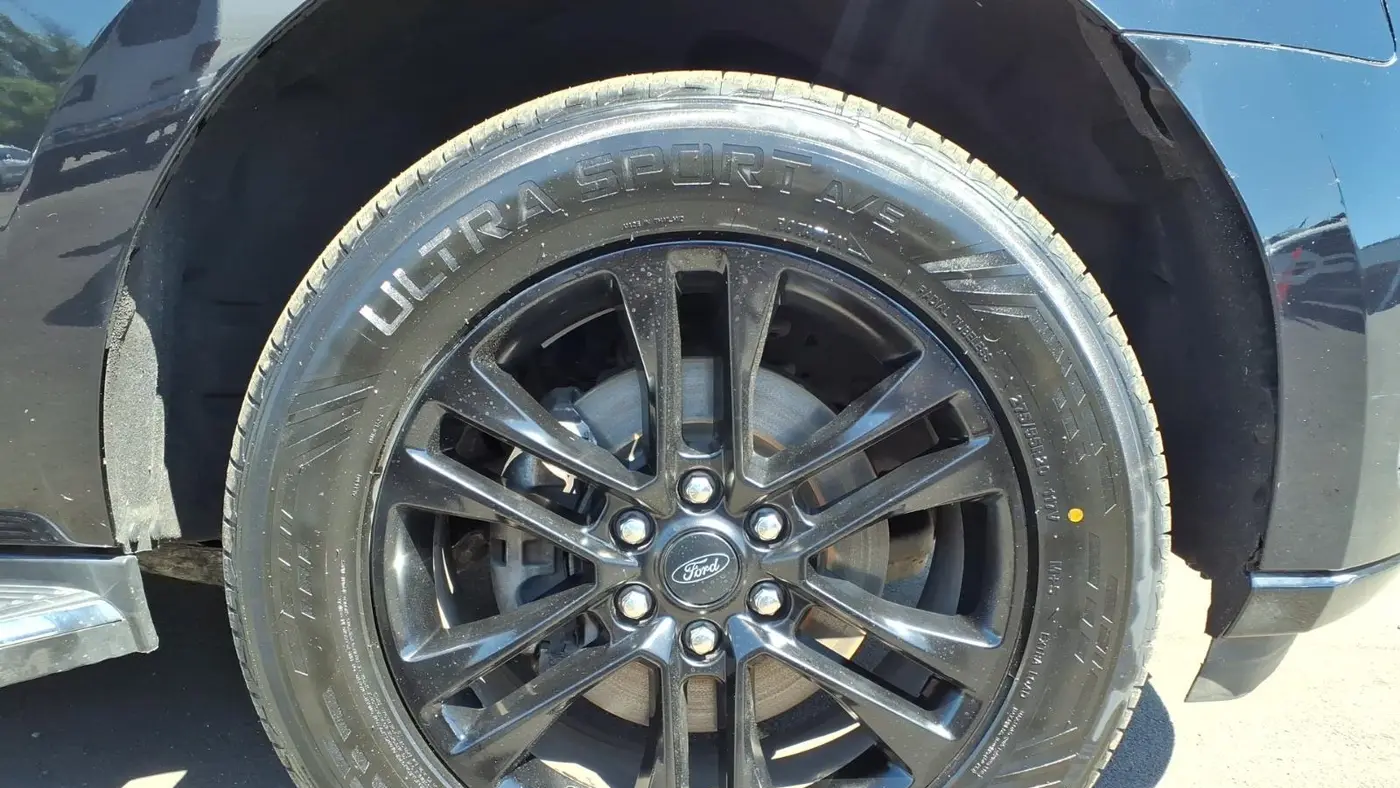 2023 Ford Expedition MAX XLT