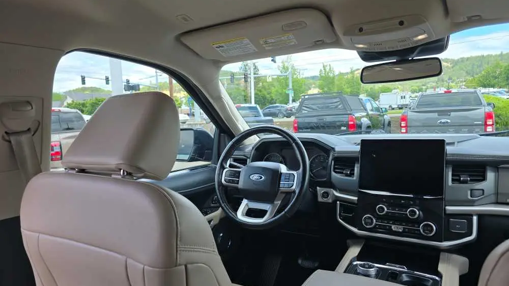 2024 Ford Expedition MAX XLT