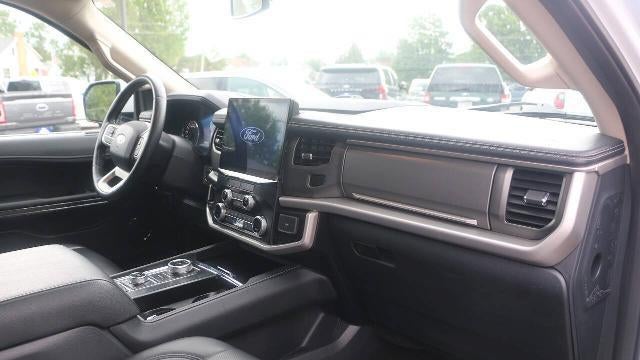 2023 Ford Expedition MAX XLT