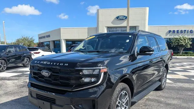2025 Ford Expedition MAX Active