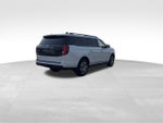 2025 Expedition MAX Thumbnail 4