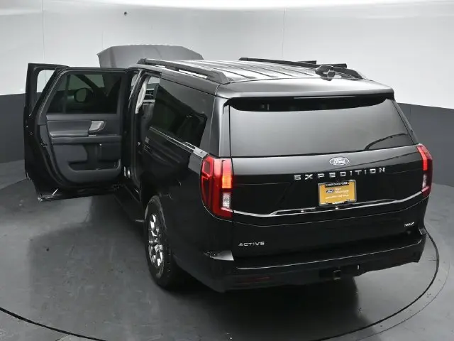 2026 Ford Expedition - $67,950
