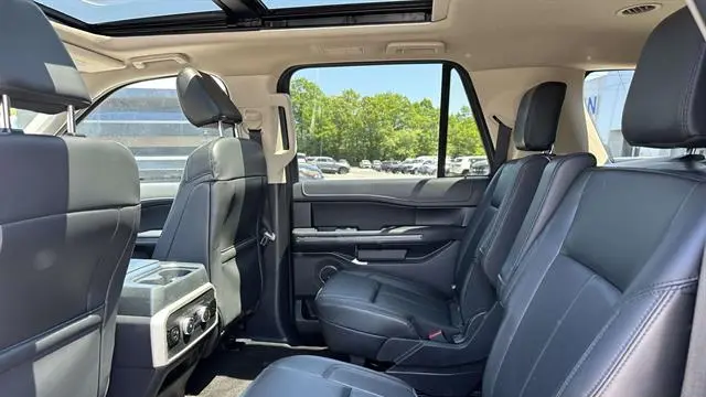 2023 Ford Expedition MAX XLT