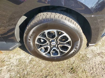 2024 Ford Expedition MAX 4X4 XLT 4DR SUV