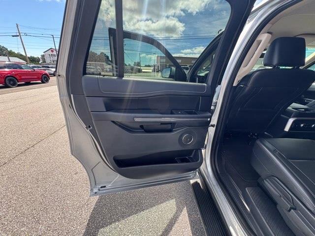 2024 Ford Expedition - $41,995