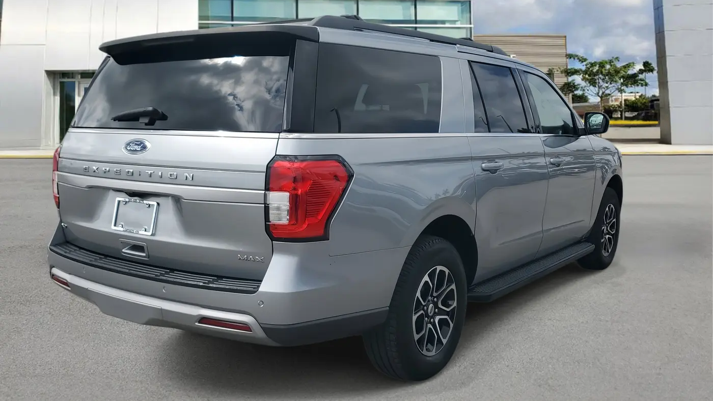 2024 Ford Expedition MAX XLT