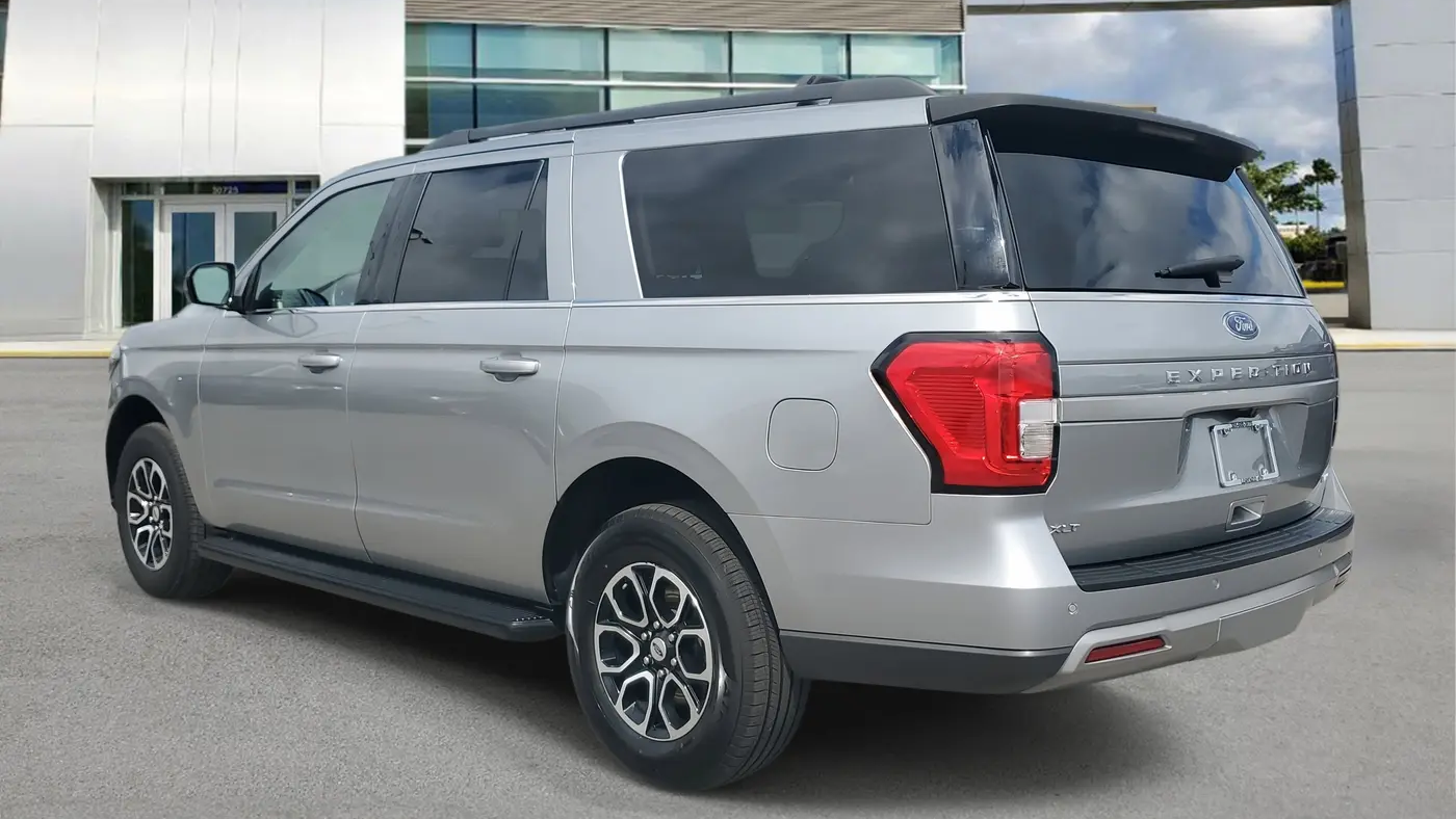 2024 Ford Expedition MAX XLT