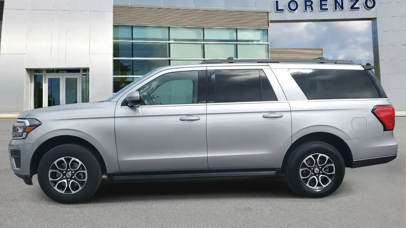 2024 Ford Expedition MAX XLT