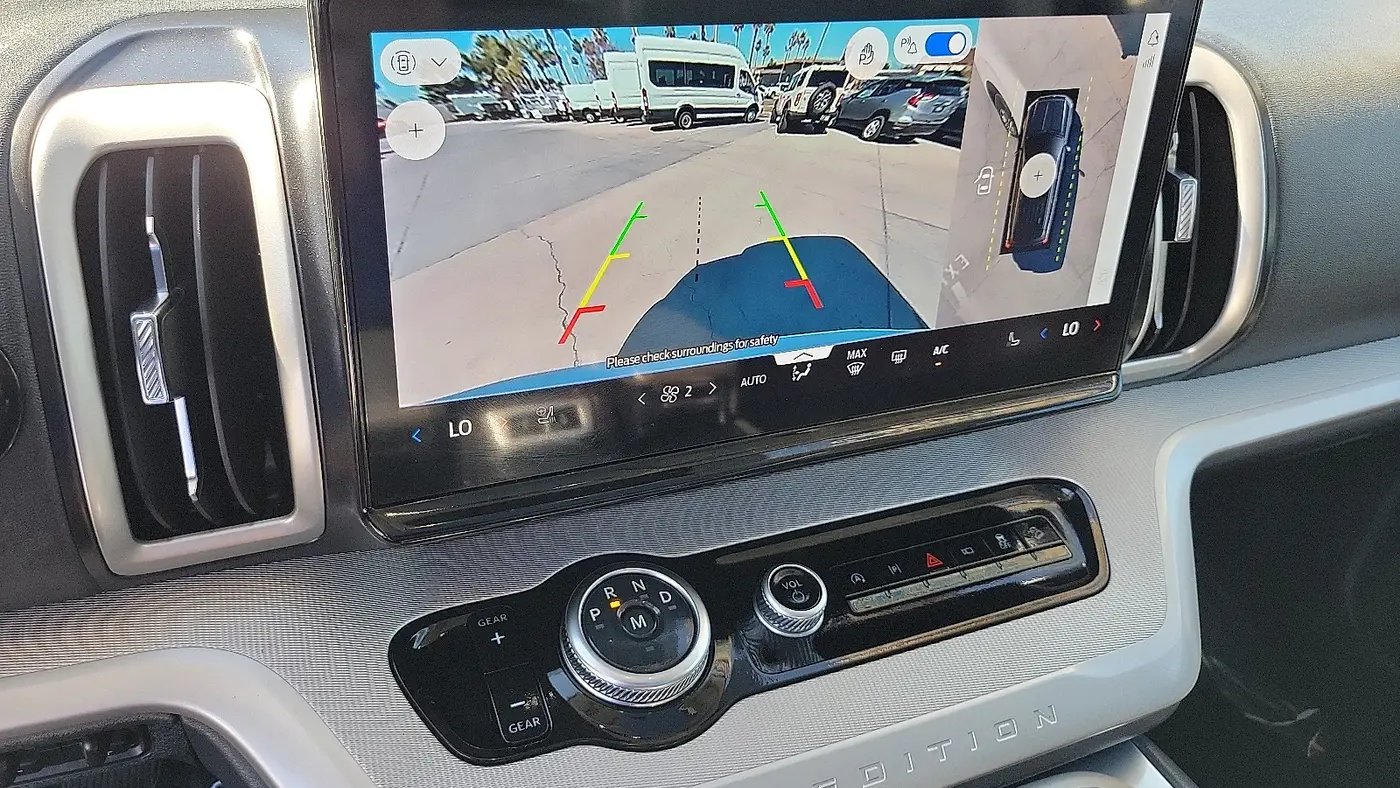 2025 Ford Expedition MAX Active