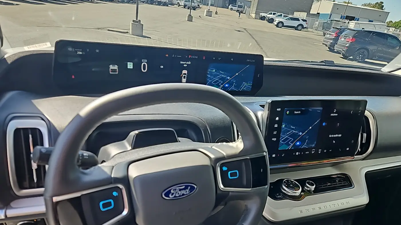 2025 Ford Expedition MAX Active