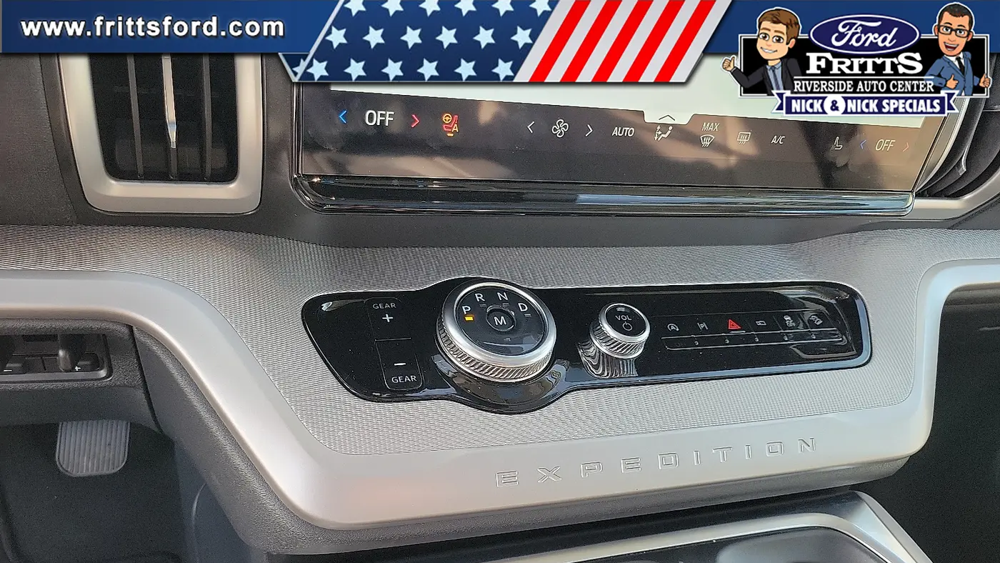 2025 Ford Expedition MAX Active