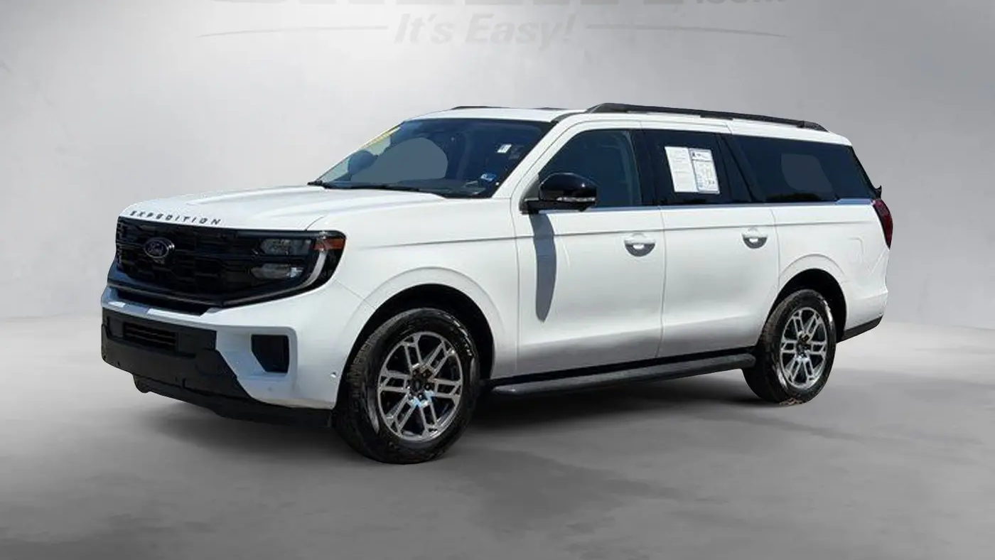 2025 Ford Expedition MAX Active