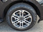 2025 Expedition MAX Thumbnail 8