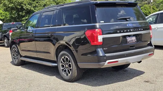 2023 Ford Expedition MAX XLT