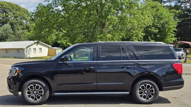 2023 Ford Expedition MAX XLT