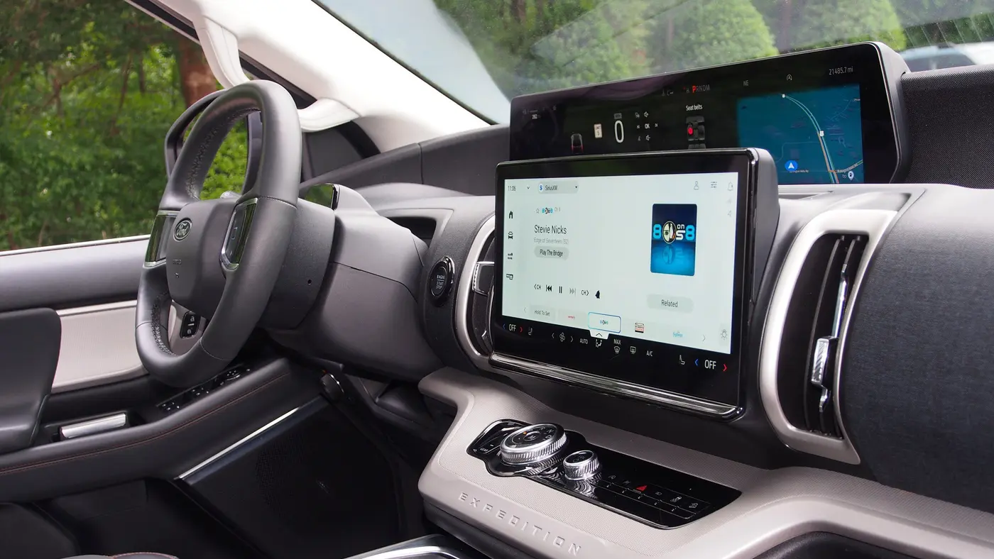 2025 Ford Expedition MAX Active