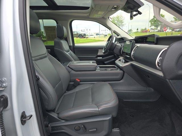 2025 Ford Expedition - $57,500