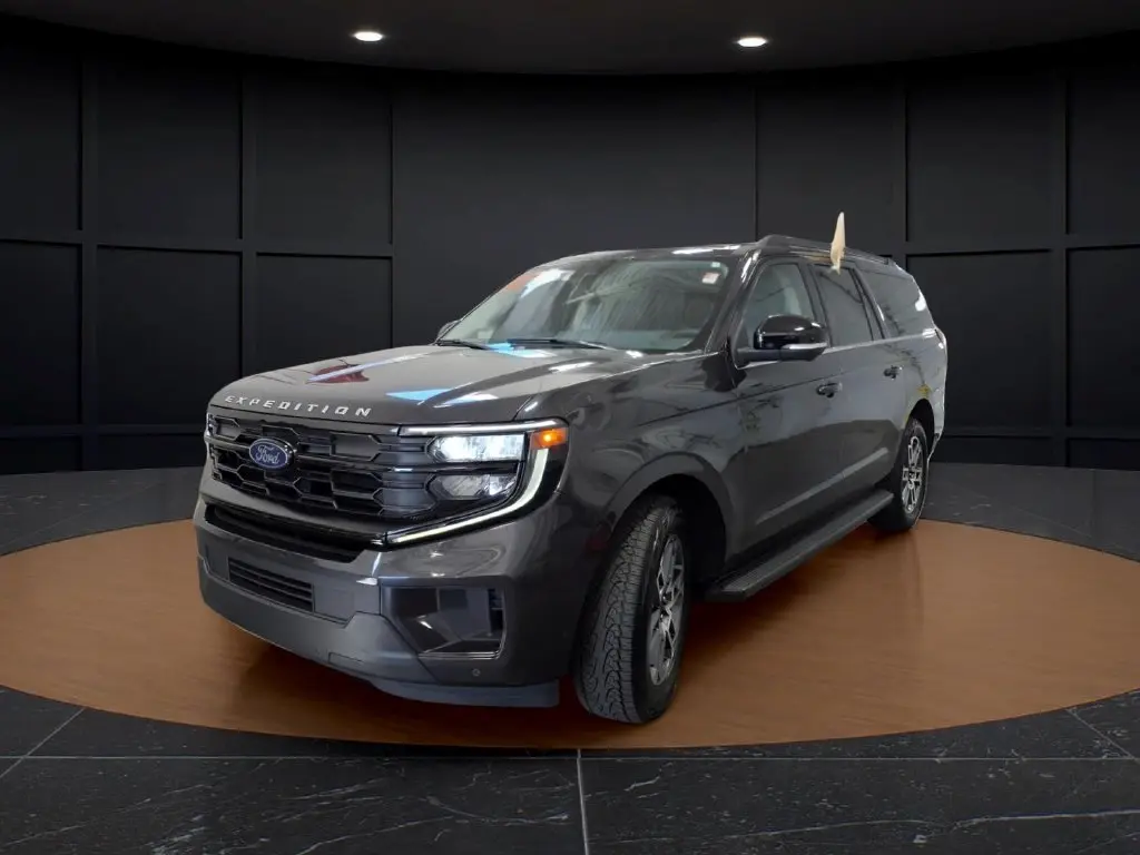 2025 Ford Expedition - $52,995