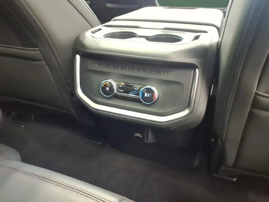 2025 Ford Expedition - $52,995