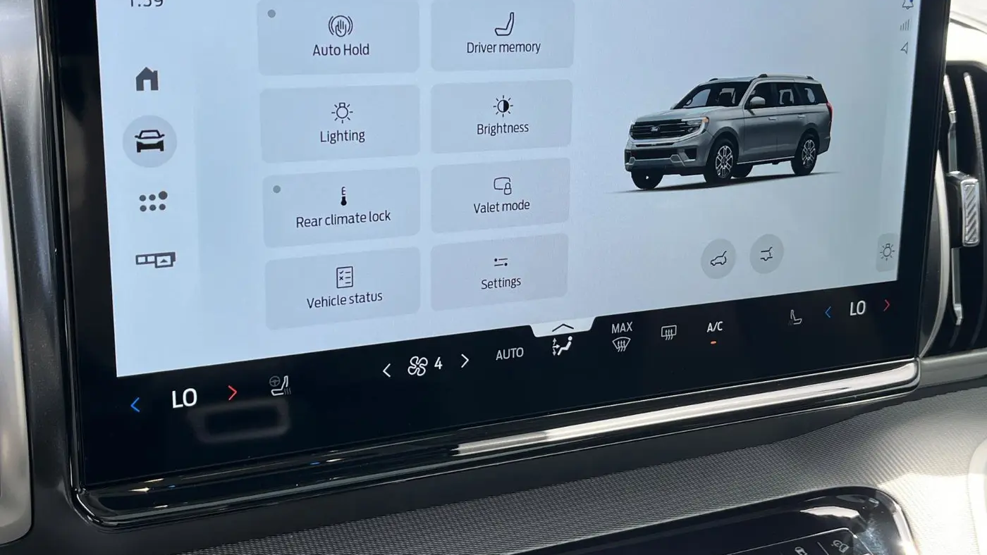 2025 Ford Expedition MAX Active
