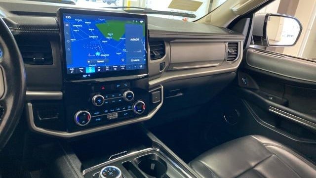 2023 Ford Expedition MAX XLT