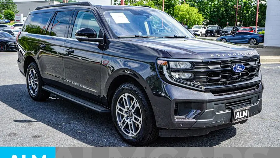 2025 Ford Expedition MAX Active
