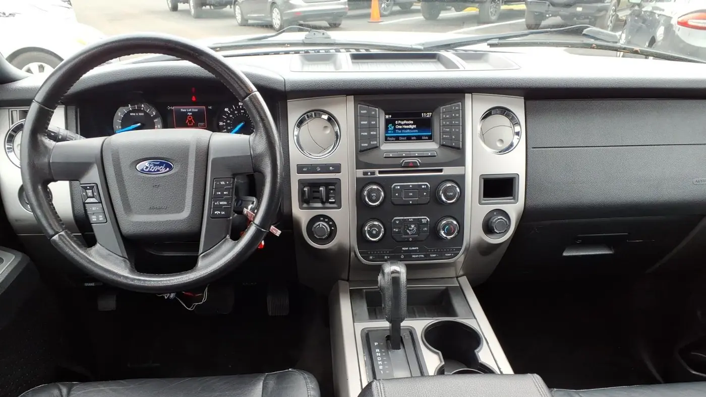 2016 Ford Expedition EL XLT