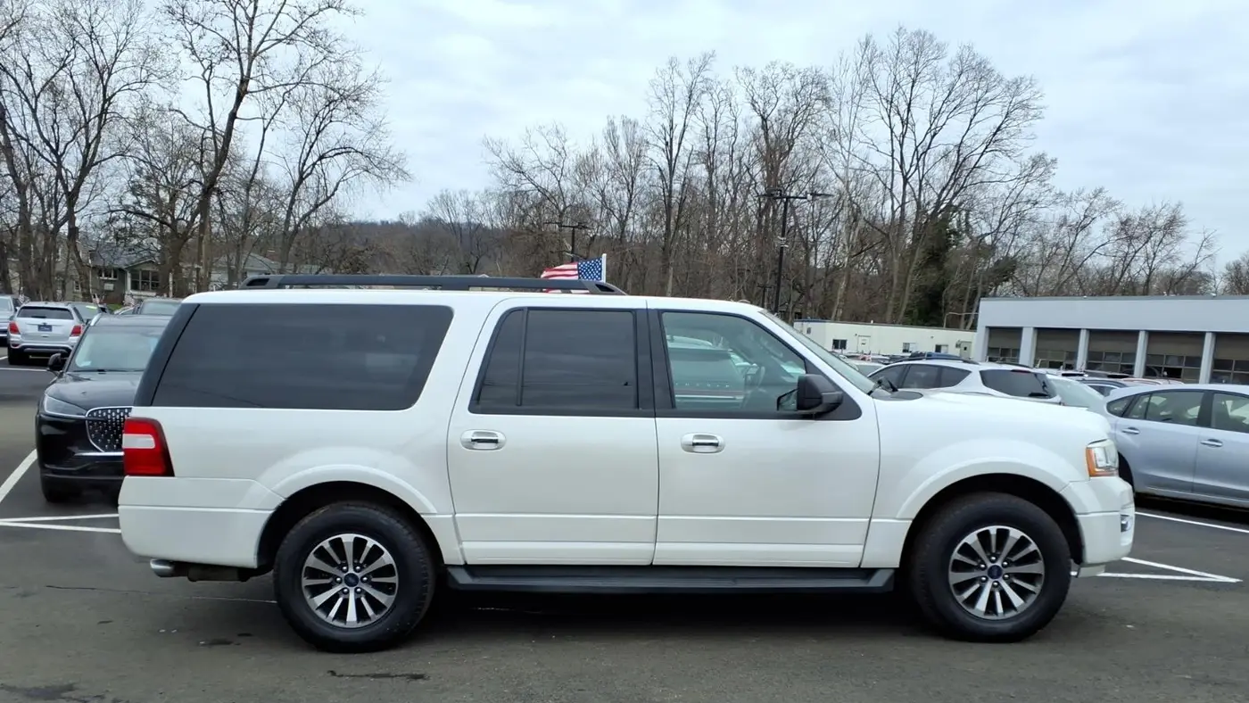 2016 Ford Expedition EL XLT