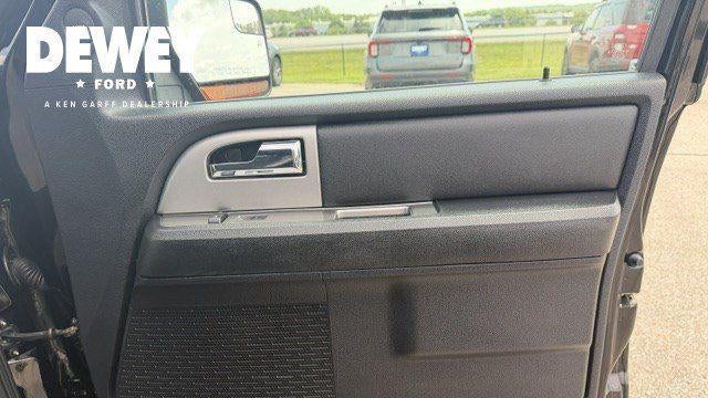 2016 Ford Expedition EL XLT
