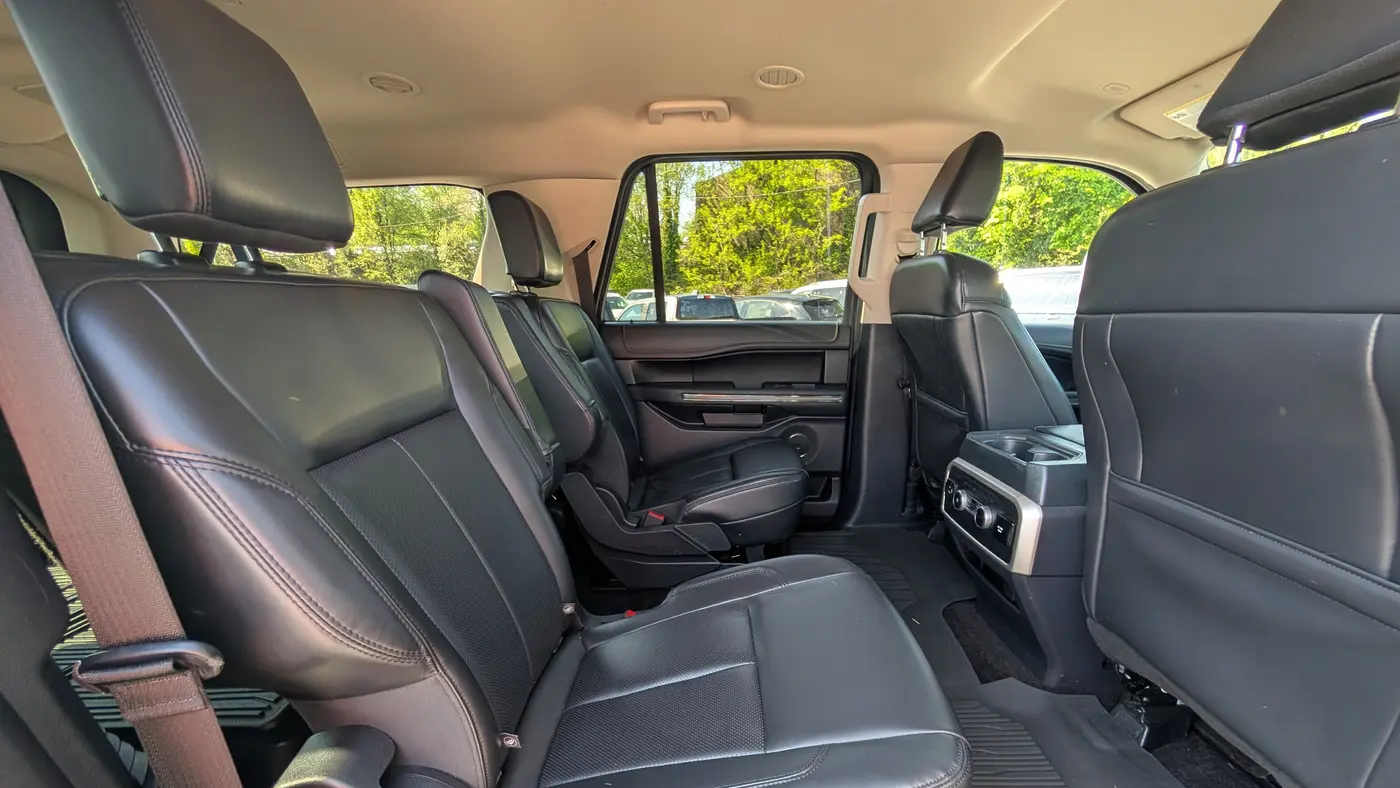 2022 Ford Expedition MAX XLT