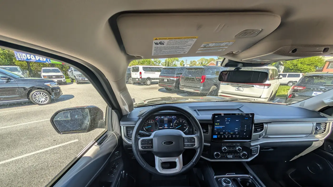 2022 Ford Expedition MAX XLT