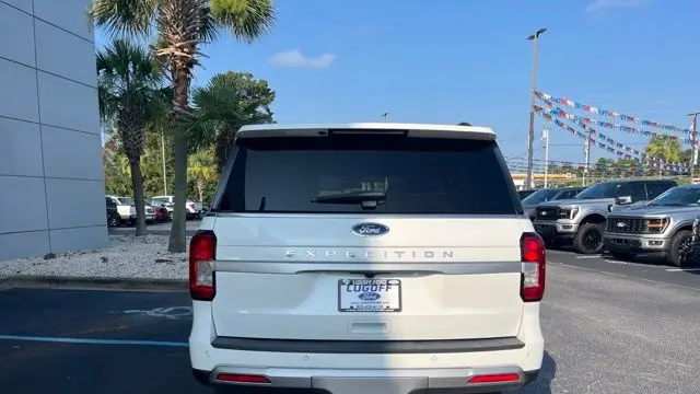 2022 Ford Expedition MAX XLT