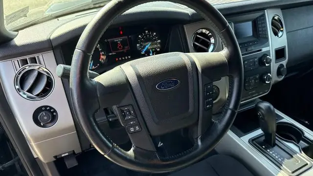 2015 Ford Expedition EL XLT