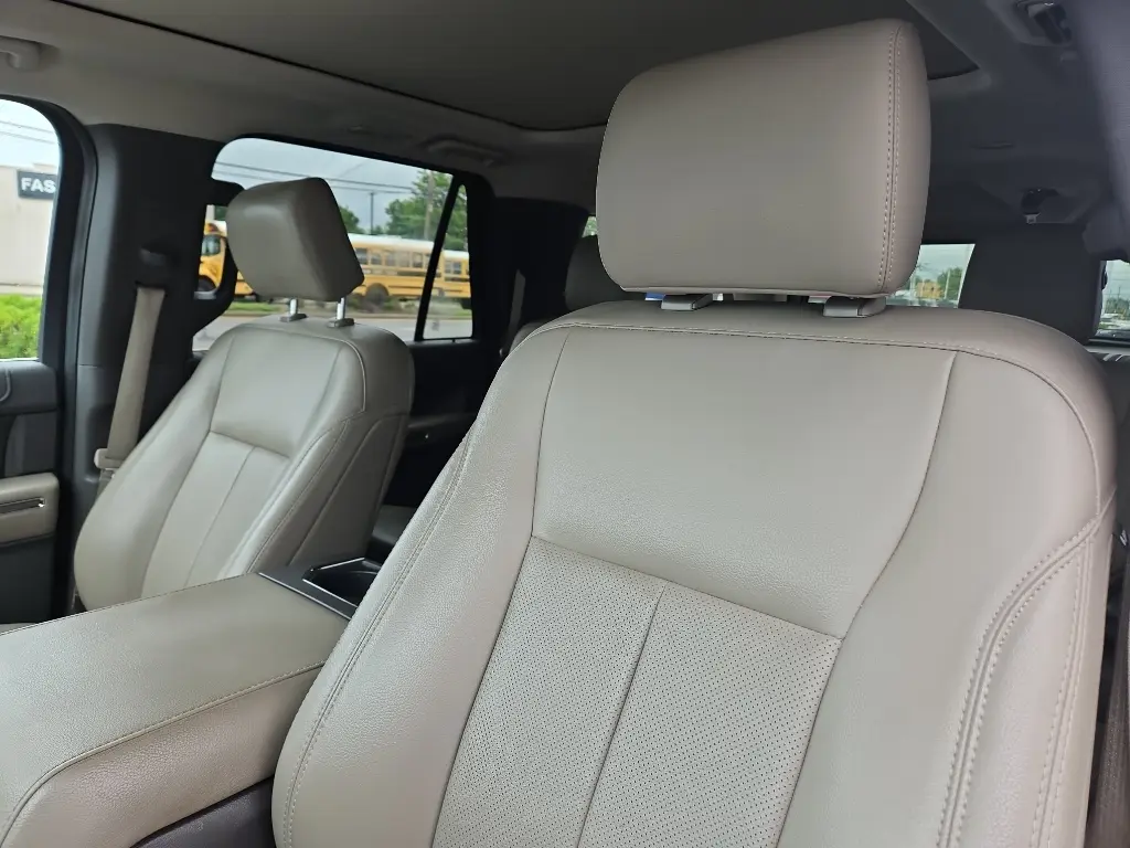 2020 Ford Expedition - $29,996