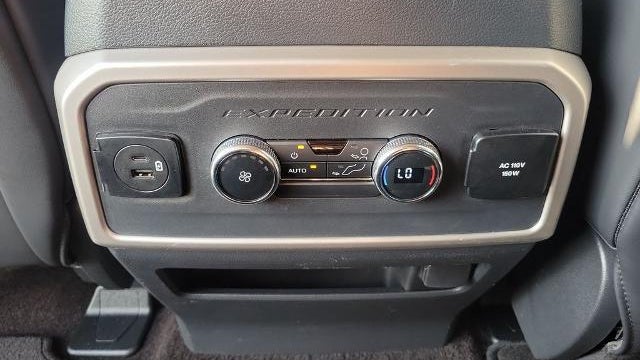 2022 Ford Expedition MAX XLT