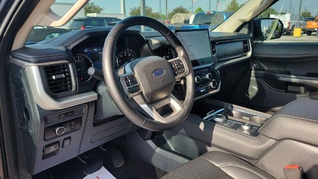 2022 Ford Expedition MAX XLT