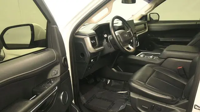 2022 Ford Expedition MAX XLT