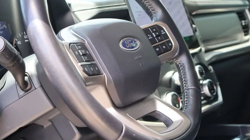 2022 Ford Expedition MAX XLT