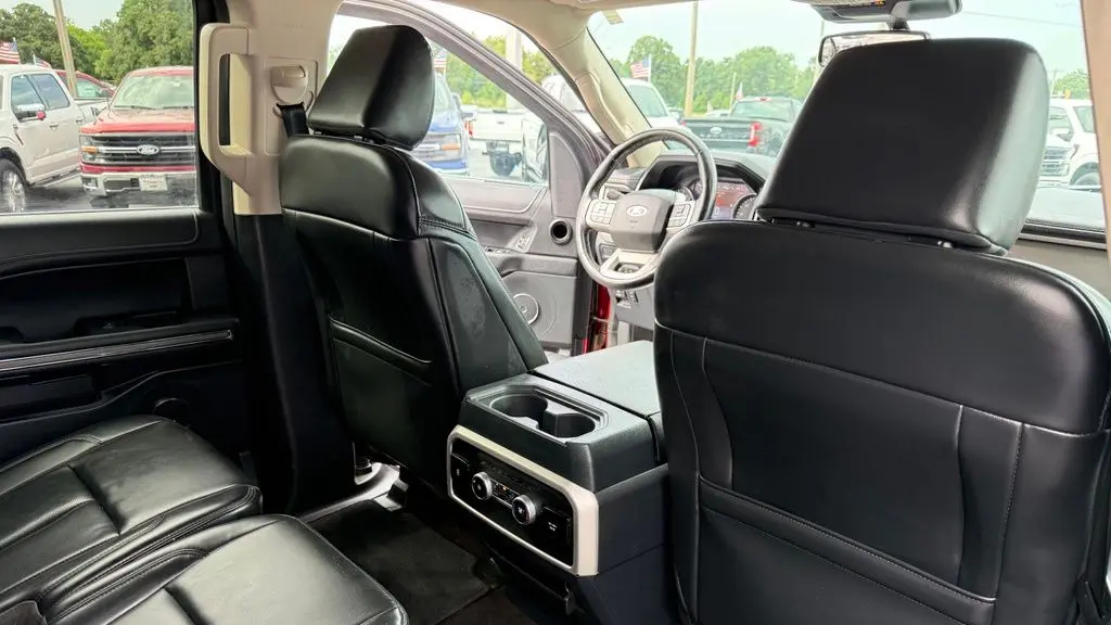 2022 Ford Expedition MAX XLT