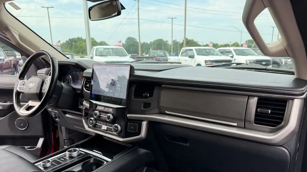 2022 Ford Expedition MAX XLT