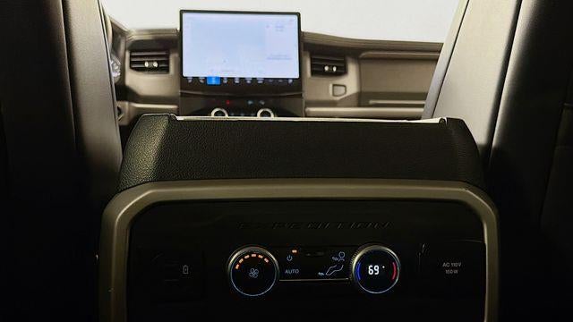 2022 Ford Expedition MAX XLT