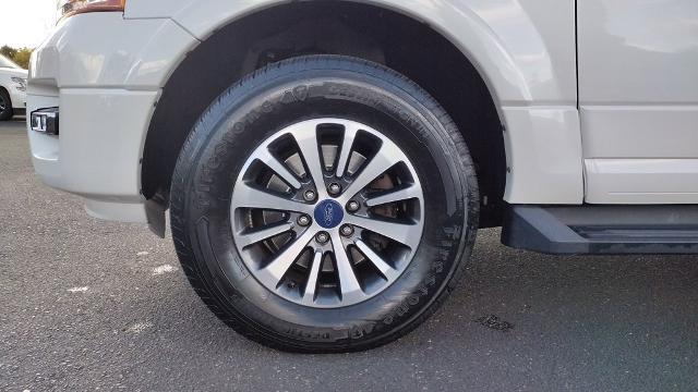 2017 Ford Expedition - $15,999