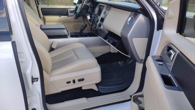 2017 Ford Expedition - $15,999