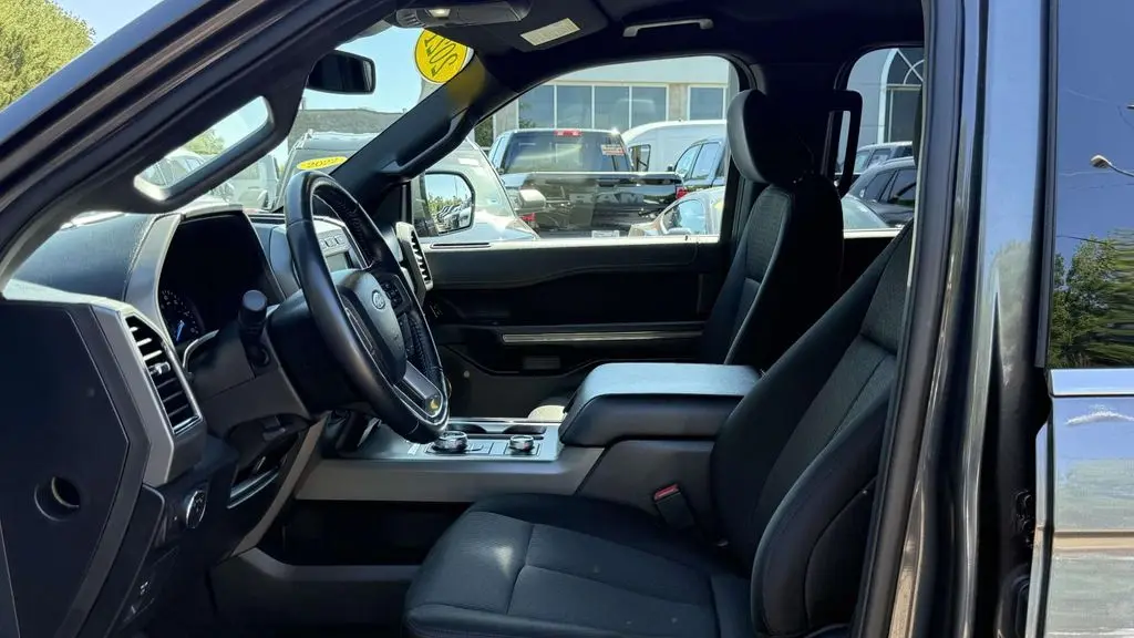 2021 Ford Expedition MAX XLT