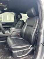 2020 Expedition MAX Thumbnail 19