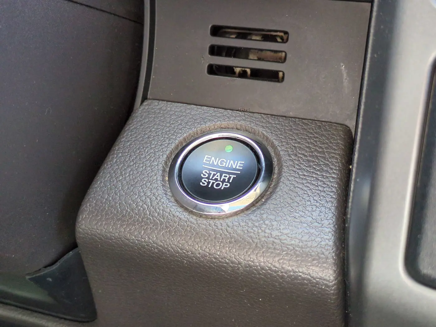 2020 Ford Expedition - $22,900