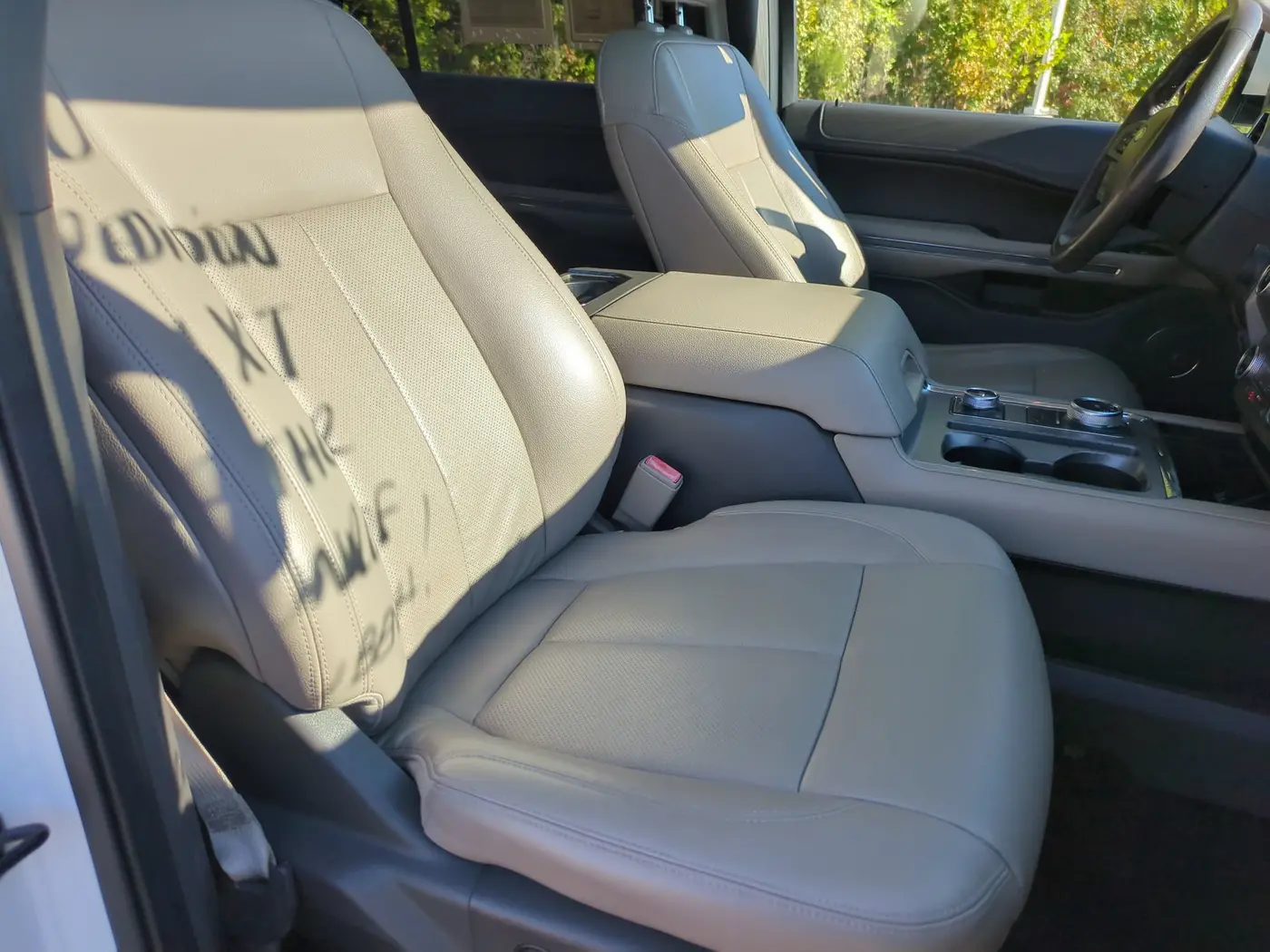 2020 Ford Expedition - $22,900